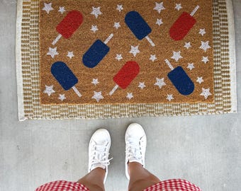 Patriotic Popsicles Coir Doormat: Summer BBQ Decor