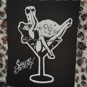 Cocktail Pinup Girl