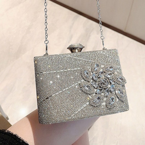 New Women Full Side Diamond Clutch Bags Wedding Dinner Wallets with Chain Mini Banquet Purse Egg Shaped Wallets