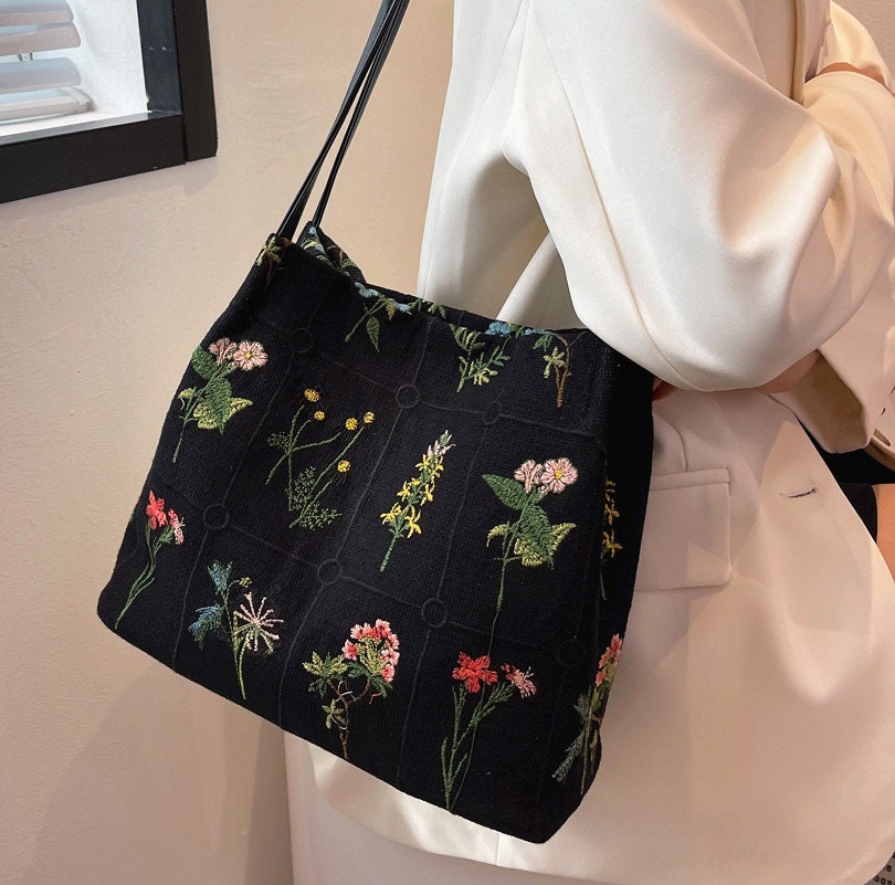 Luxury Designer Women Bag Tote Handbag Shoulder Bags Quality With Flowers  Letters Serial Number Wholesale 25cm 30cm 35cm From Designerbagstore010,  $58.67