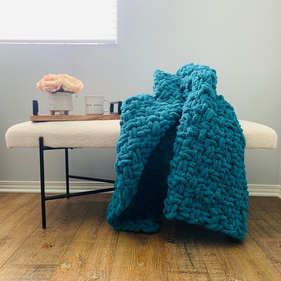 CHUNKY KNIT BLANKET Aesthetic Bedding Chenille Knit Woven Throw Blanket Minimalist Soft and Cozy Organic Polyester Bedspread Etsy Canada