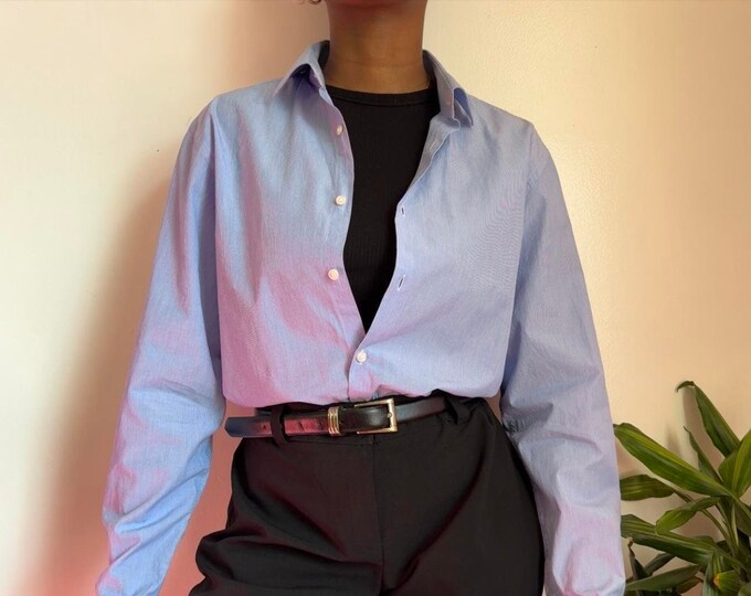 Classic timeless buttons up long sleeves blue shirt