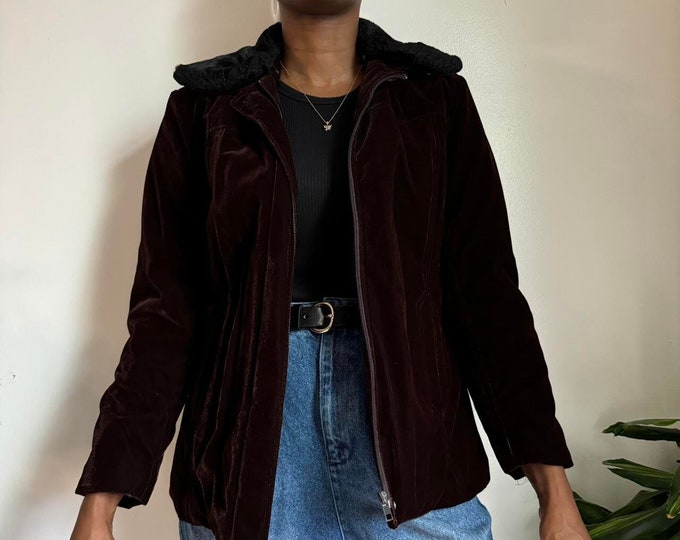 Vintage velvet corduroy jacket with faux fur around the collar