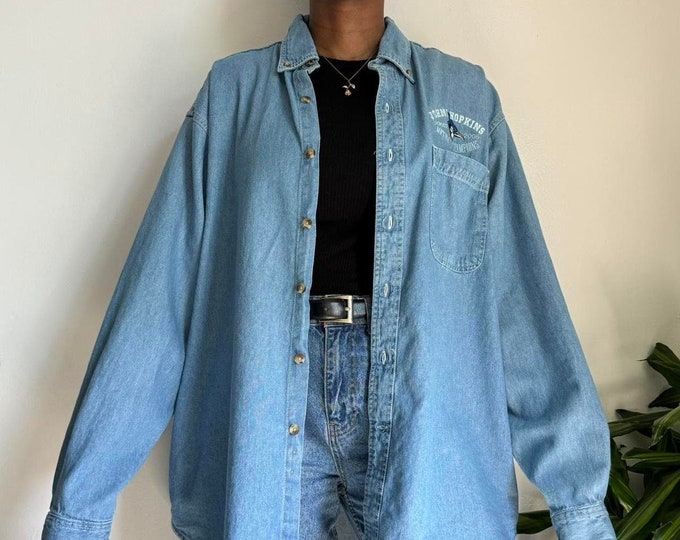 Vintage lightweight button down long sleeves denim shirt