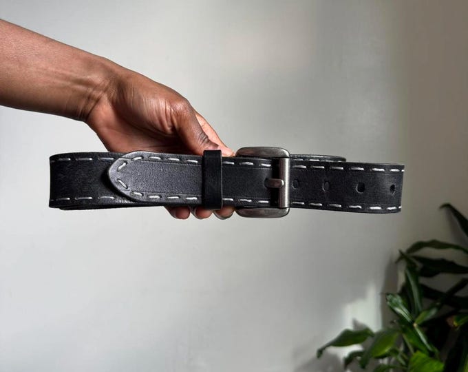Vintage Unisex boho grunge embroidered black leather belt size 42