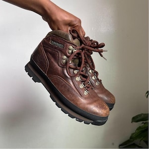 Timberland Moc Toe Boots Men 8.5W Brown Vintage Gorpcore Streetwear Retro Iconic Vintage Moc Toe Boots - Etsy main image 2