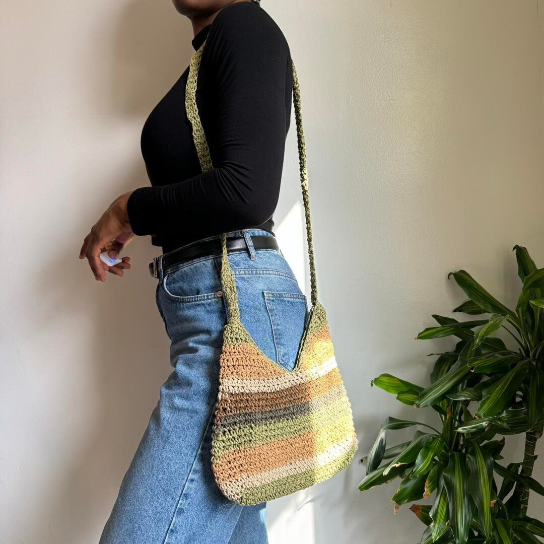 KANSAS - Small Braided Crossbody Bag