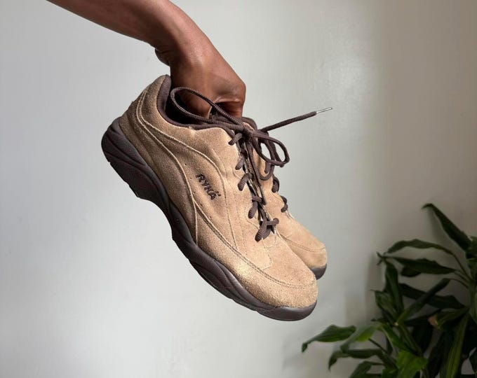 Vintage women gorpcore suede leather lace up tan oxford sneakers size 9.5