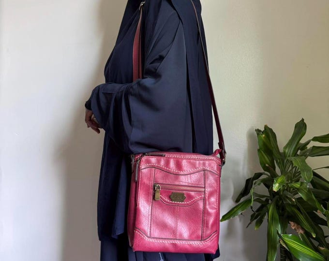 Vintage boho grunge Red Crossbody/shoulder bag