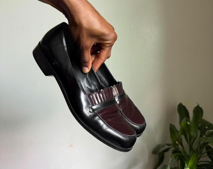 Vintage Anne Klein two tones women preppy minimalist loafer Size 8.5M