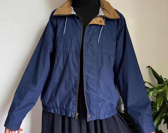 Vintage unisex zip up gorpcore navy bomber jacket size L