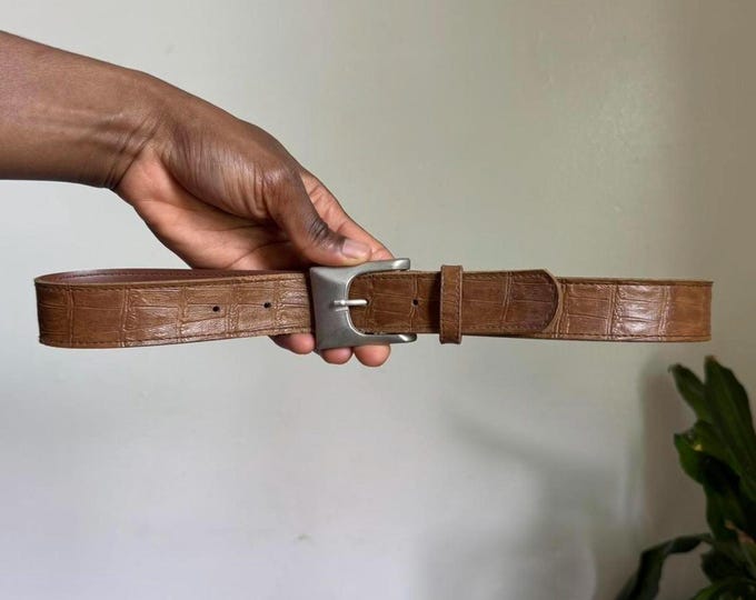 Vintage faux croco Brown belt with silver buckle size 6