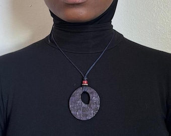Vintage 90s boho purple Disc Pendant Necklace