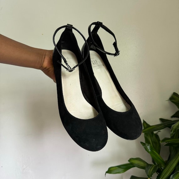 Women black suede ankle-strap block heel pumps Ba… - image 4