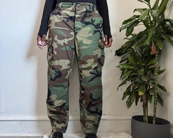 Authentic Military Woodland Camouflage cargo pants size M