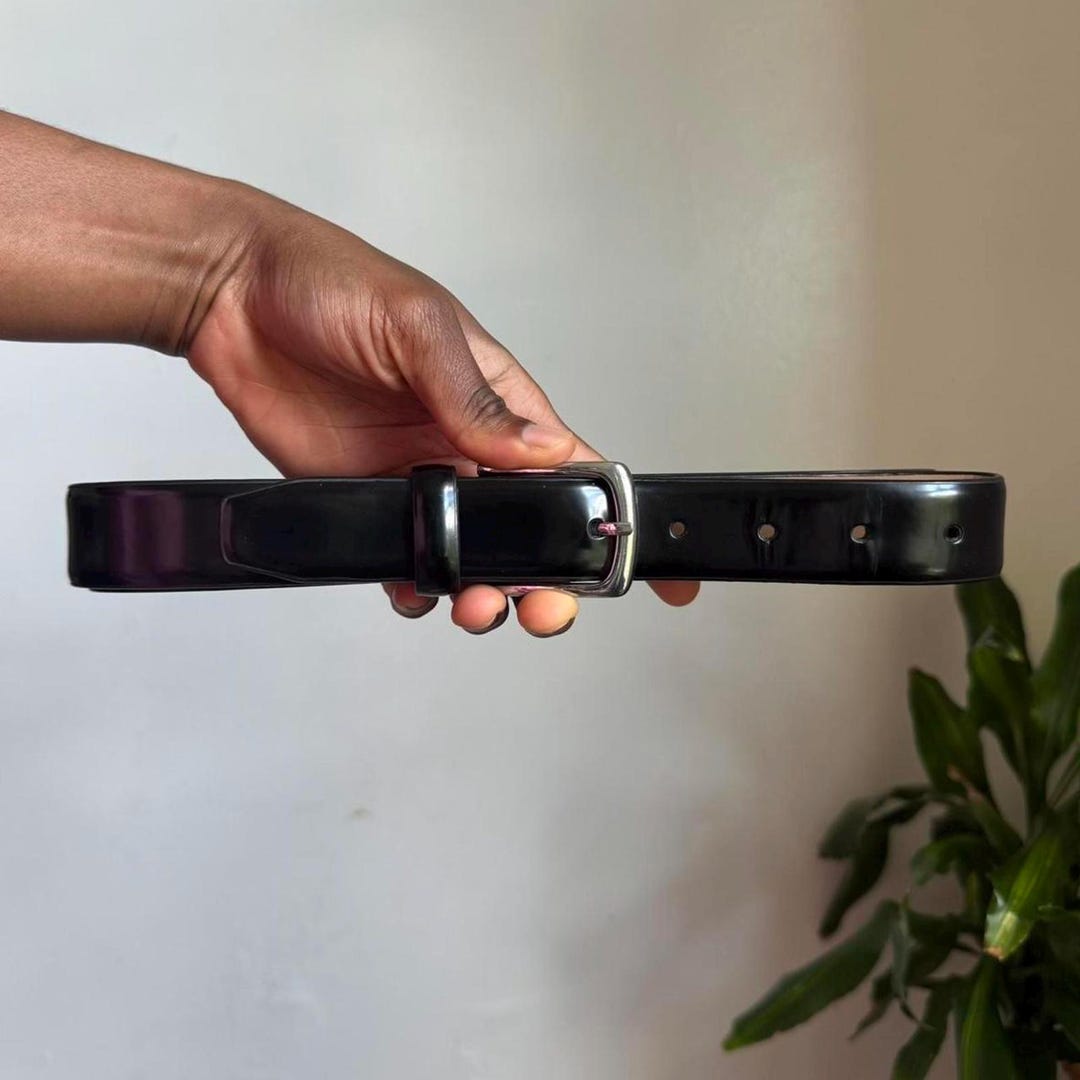 Vintage classic Black Imitation‎ leather belt with silver buckle size 44 Noir - Classic Black Italian Leather Belt With Silver Buckle  main image 3