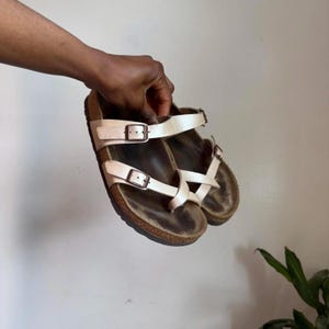 Birkenstock Cream leather sandals size 39/8