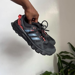 Gorpcore Adidas streetwear sneakers shoes size 9