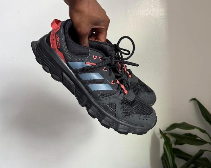 Gorpcore Adidas streetwear sneakers shoes size 9