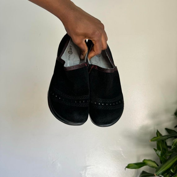 Vintage women black slip on chunky sole leather u… - image 5