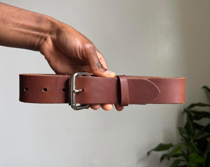 Vintage Unisex minimalist Brown genuine leather boho grunge belt Size M/L