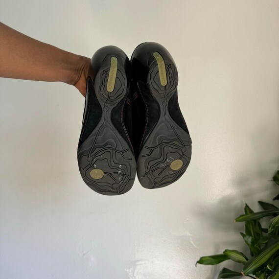 Vintage women black slip on chunky sole leather u… - image 7