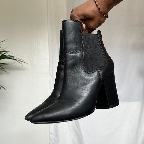 Vintage leather upper pointed toe block heels ankle boots in black
