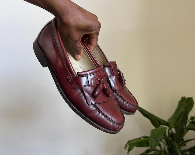 Vintage Hanover unisex burgundy minimalist loafter flat Men’s US 8 Women’s US 10