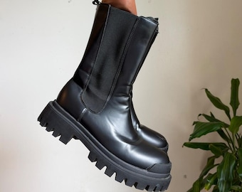 Stoere platform cybergoth laarzen, zwart, halflang, met profielzool, ritssluiting, maat 9 US