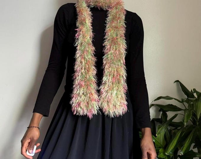 Vintage fringe fluffy multicolor Scarf