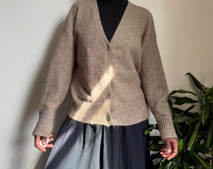 Vintage minimalist academia button down cardigan sweater jacket size S