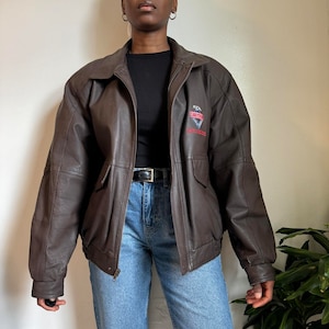Vintage oversized bomber Leather jacket in brown