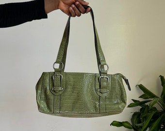 Vintage Y2K croco coquette faux leather green shoulder bag