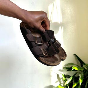 Birkenstock Arizona Brown Slip On sandals Size 6.5