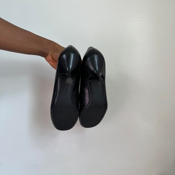 Vintage upper leather loafer heels in black - image 6