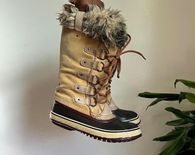 Sorel quilted winter and snow boots