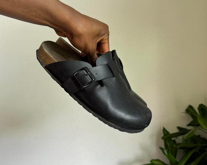 Cushionaire black slip on clog sandals