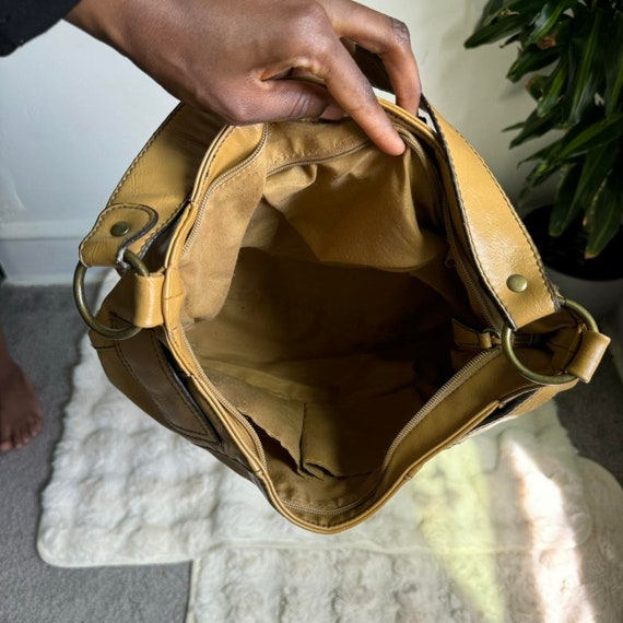 Vintage leather tan tote shoulder bag - image 4