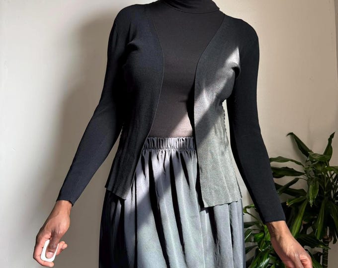 Vintage minimalist coquette whimsygoth black cardigan size PS