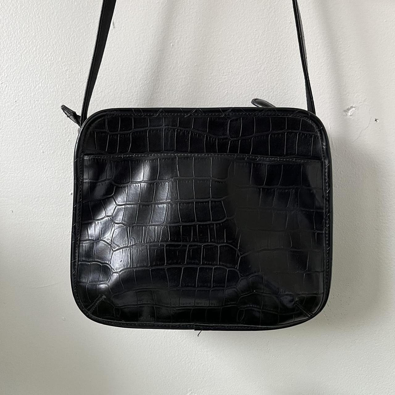 Vintage Y2K Black Croco Shoulder Bag 