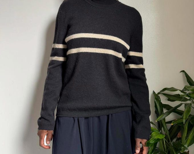 Vintage 100% wool oversized cozy pullover knit sweater size M