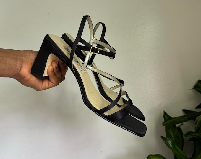 Vintage black strappy block heels dress sandals
