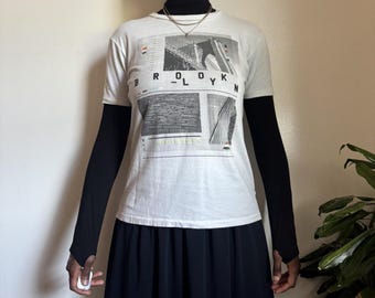 Aeropostale Brooklyn Bridge grafisch T-shirt - S