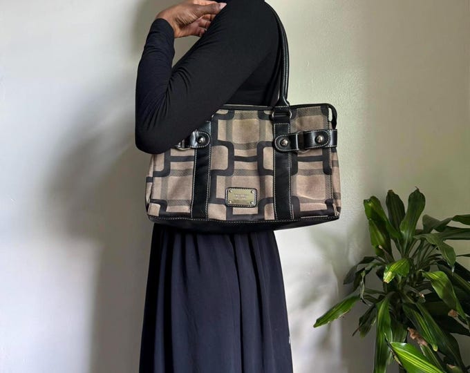 Vintage Nine West Tan and black tote canvas shoulder bag