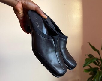 90s Aerosoles Black Leather Square Toe Block Heel Mules Clogs US 8.5