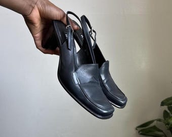 Vintage Etienne Aigner Navy Leather Square Toe Slingback Block Heels - 8
