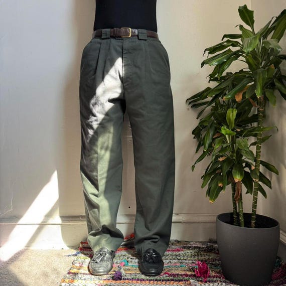 Tilley, Vintage 90s Tilley Endurables Forest Green Pleated Trousers size 36