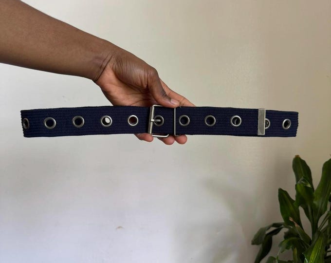 Y2K single hole navy grommet grunge streetwear belt fits like M/L