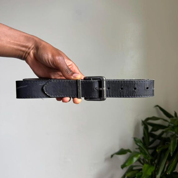 Unisex leather belt .. 42” Amazon.com: Columbia Men main image 3