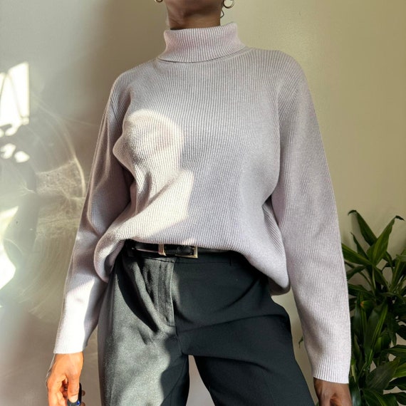 Vintage Classic light purple Turtleneck pullover … - image 3